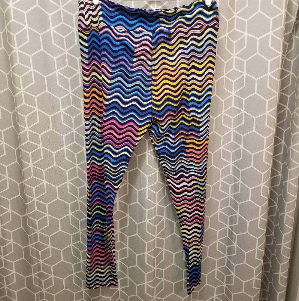 NWOT Lularoe TC2 Leggings